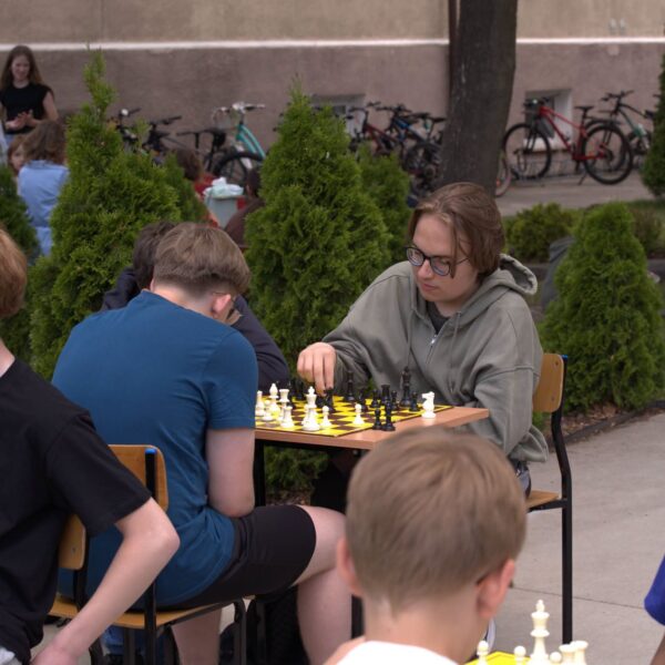 722268440_4481921915412699_8484165990309159508_n